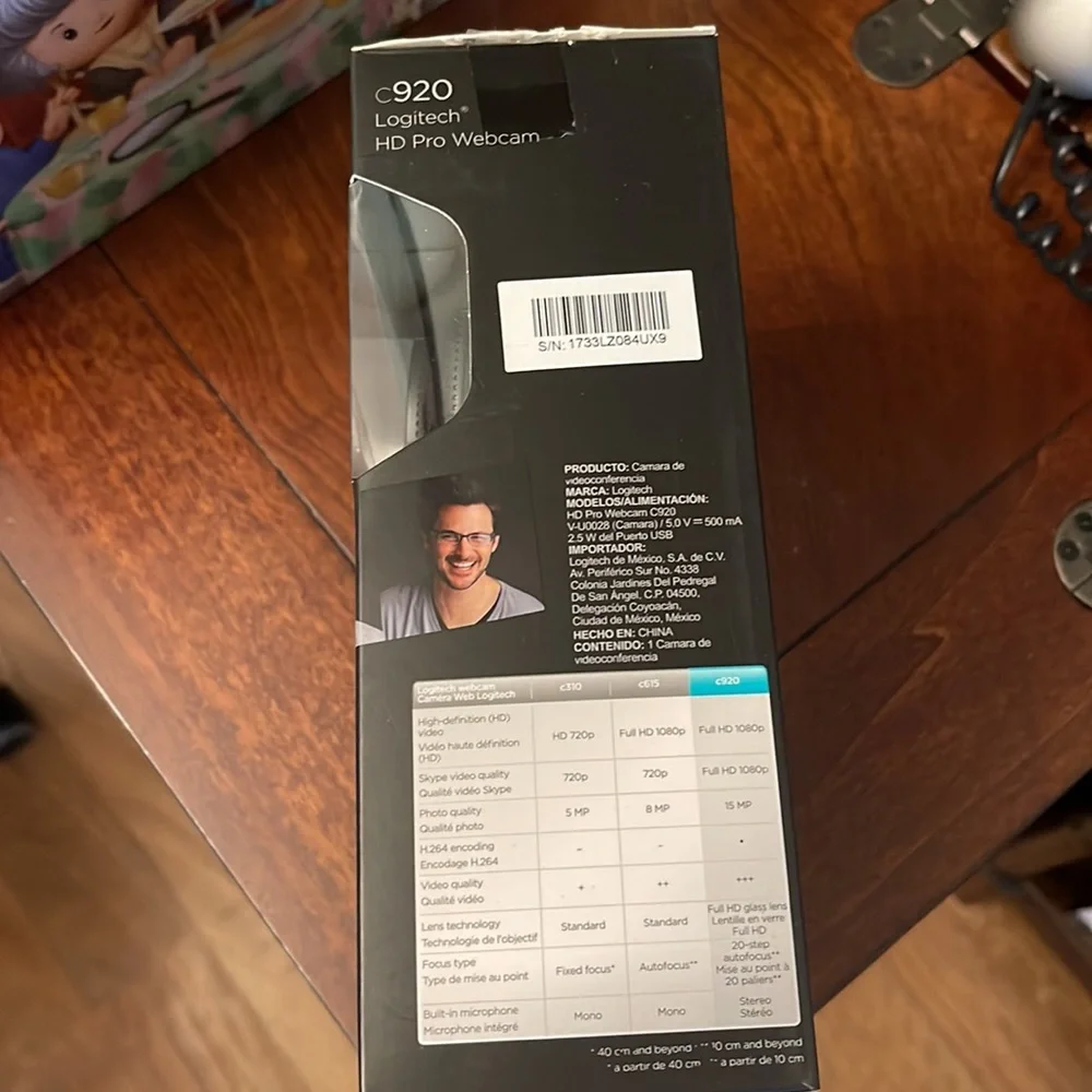 Logitech HD Pro Webcam - Picture 2 of 4